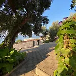 Apartment Tole 2 With Heated Pool