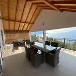 Tole 2 With Heated Pool Podaca
