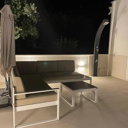 아파트 Tole 2 With Heated Pool