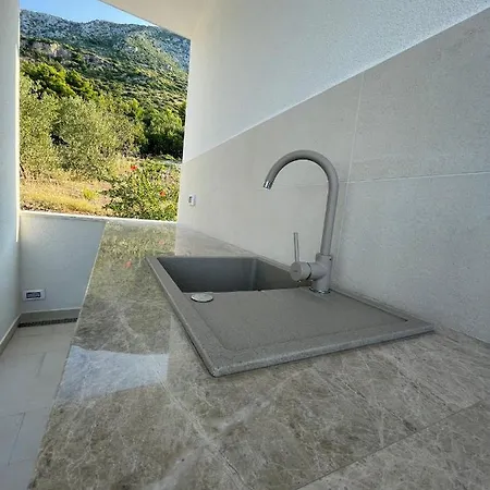 Apartamento Tole 2 With Heated Pool